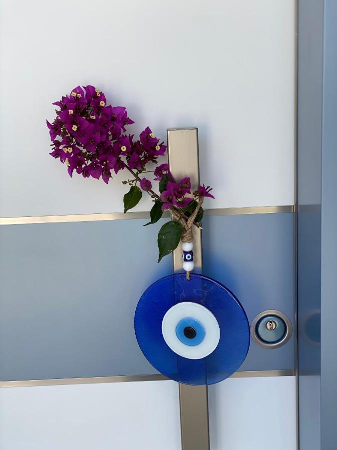 Appart hôtel Merve Apartments, Your From In Bodrum, Street Cats Frequent The Property, Not Have Balconies , Ground Floor Have Terrace With Table And Chairs Bodrum